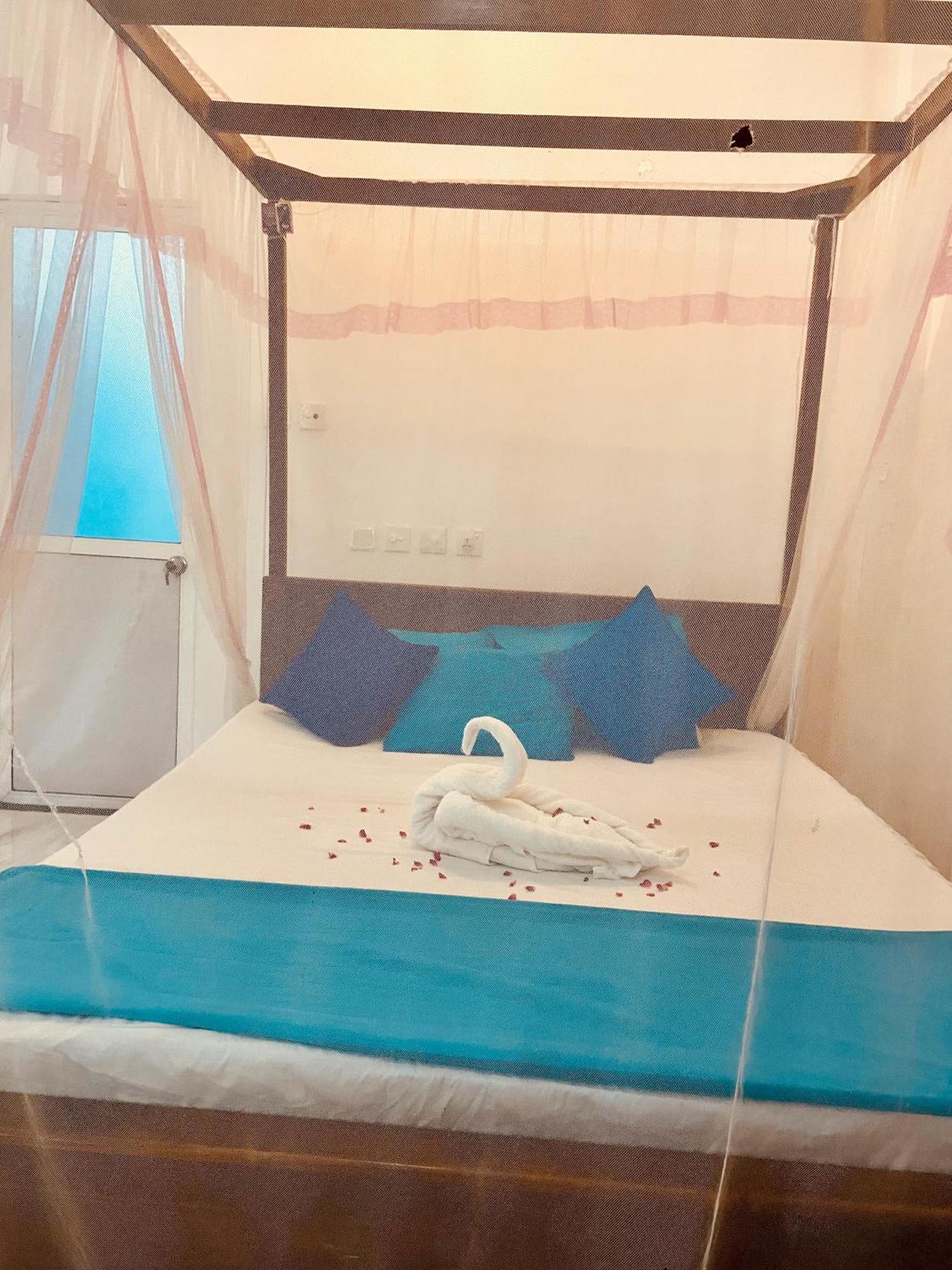مبيت وإفطار ميريسا Moon Light Guest المظهر الخارجي الصورة