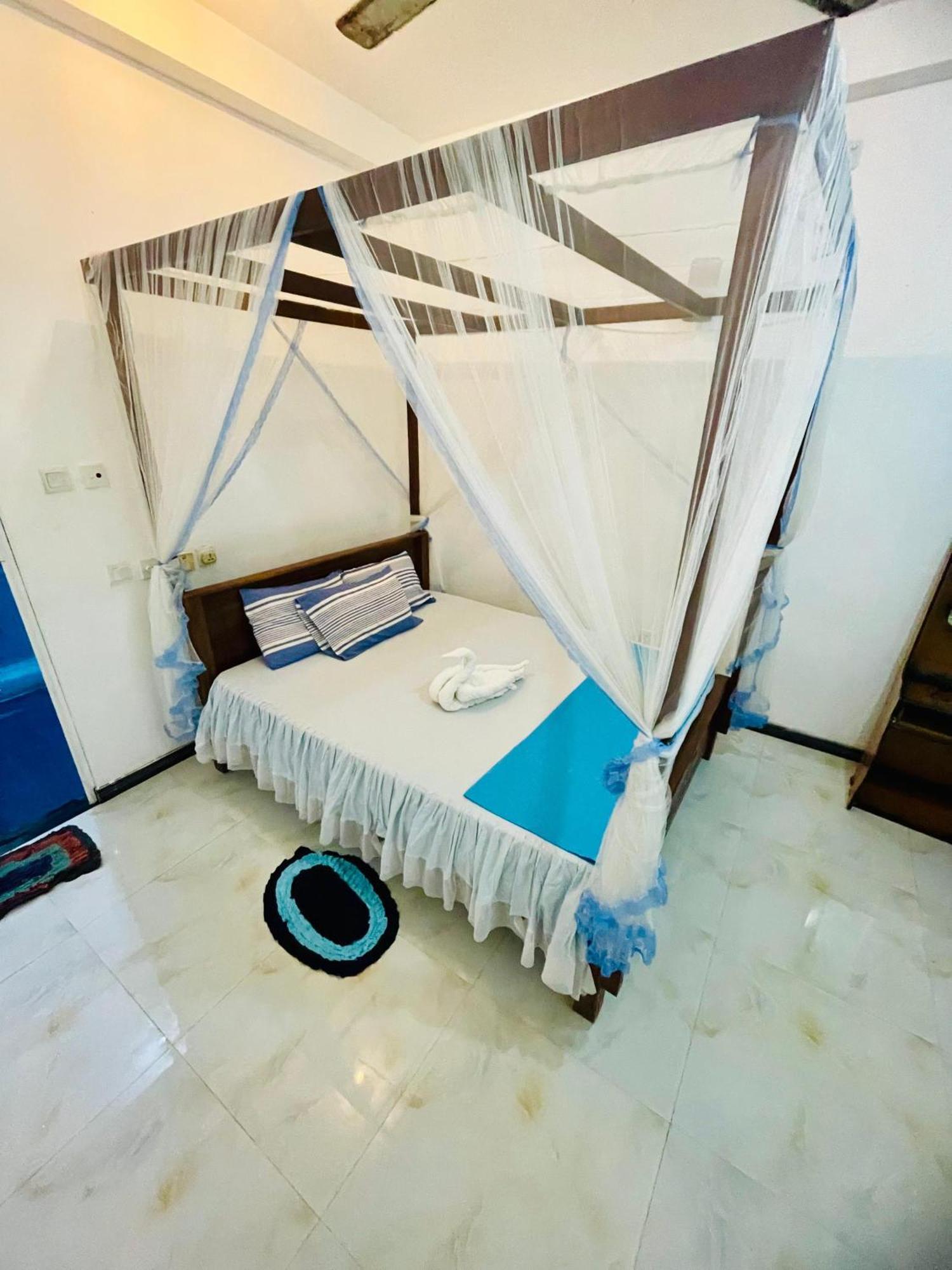 مبيت وإفطار ميريسا Moon Light Guest المظهر الخارجي الصورة
